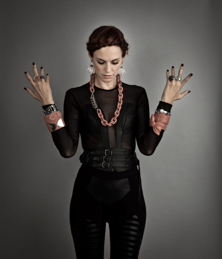 Bracelet landing copy